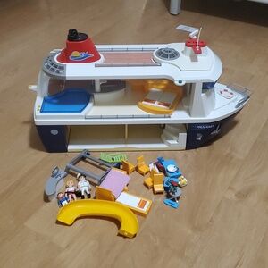 Playmobile Yacht White and Blue Play Cruise Yacht with Yellow Accents